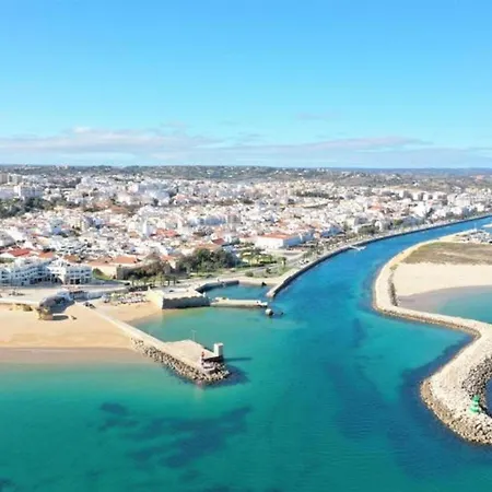 Marina- 7nightdiscount- Twin