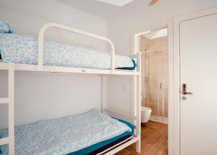 Marina- 7nightdiscount- Twin Lagos